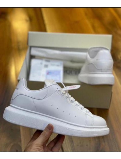 Adidasi MCqueen Cod: MC.401